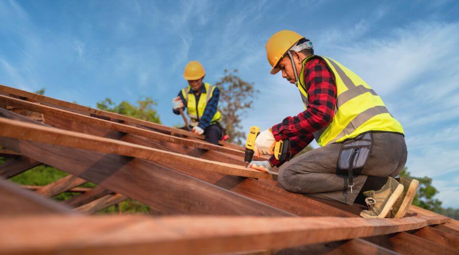 Professional Flat Roofing Installation services in Redwater, TX